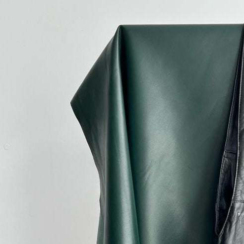 Russell Sling Messenger Bag