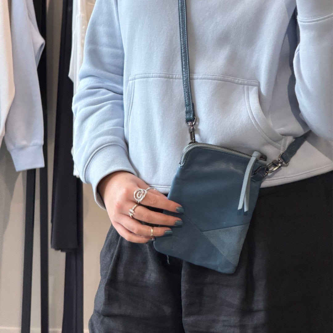 Doris Crossbody in Leather & Suede - Petrol (re:deem)