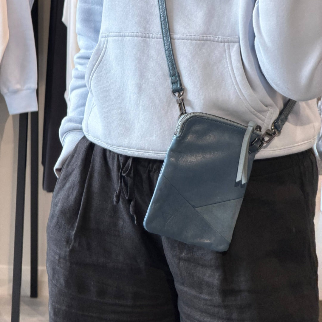 Doris Crossbody in Leather & Suede - Petrol (re:deem)