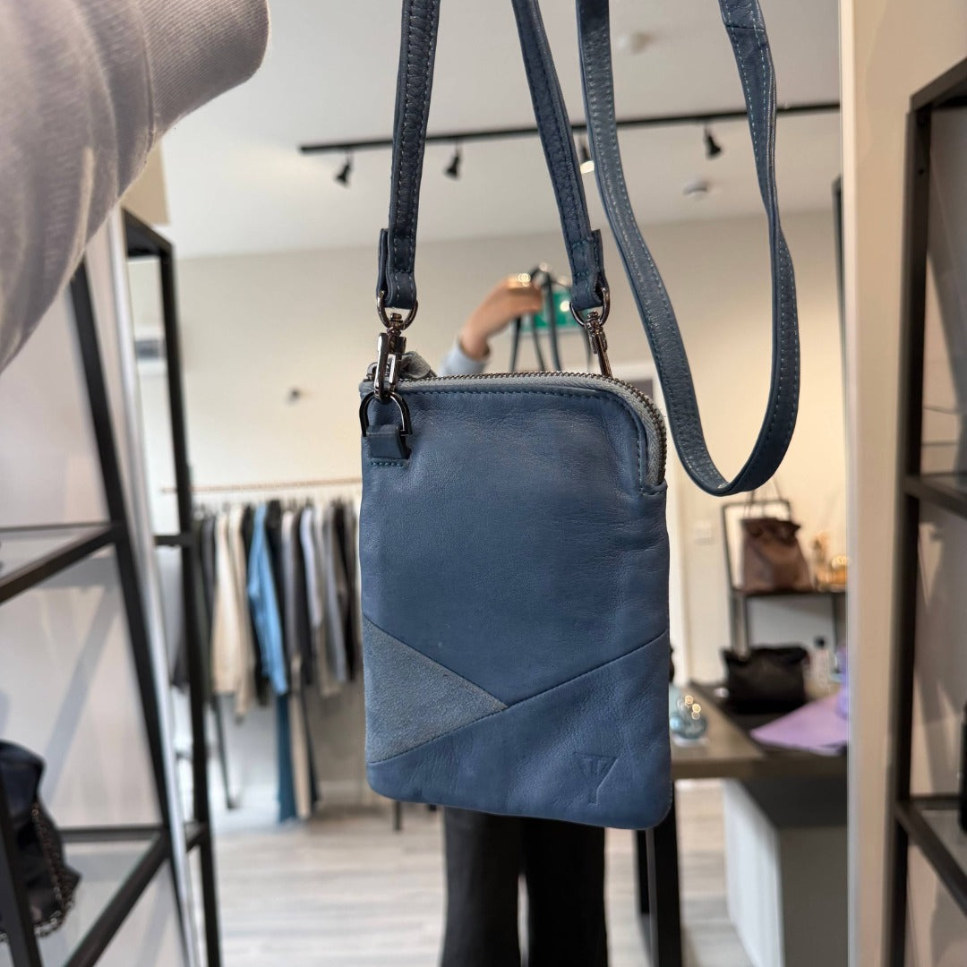 Doris Crossbody in Leather & Suede - Petrol (re:deem)