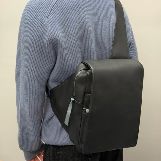 Russell Sling Messenger Bag
